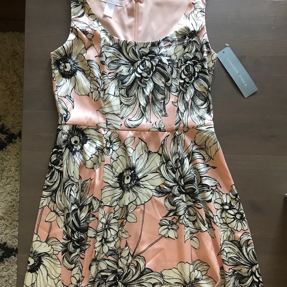 Floral dress, soft like silk!